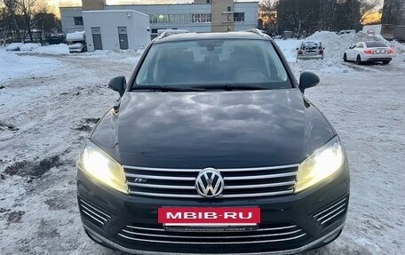 Volkswagen Touareg III, 2017 год, 3 850 000 рублей, 8 фотография