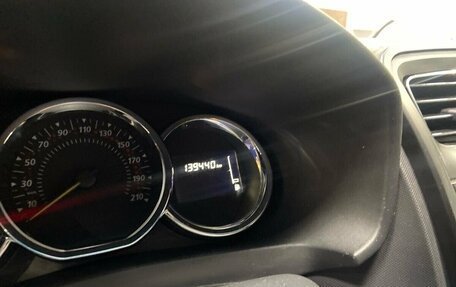 Renault Sandero II рестайлинг, 2019 год, 1 020 000 рублей, 5 фотография