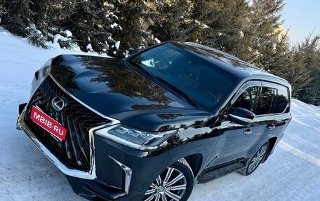 Lexus LX III, 2017 год, 8 250 000 рублей, 1 фотография