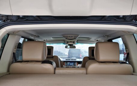 Land Rover Range Rover III, 2011 год, 2 300 000 рублей, 28 фотография