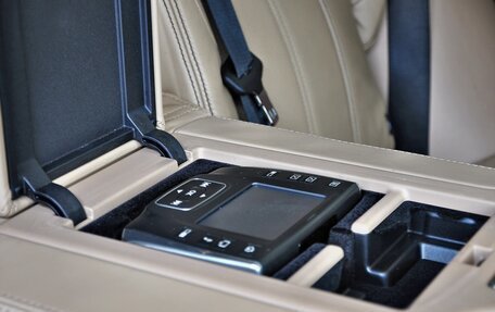 Land Rover Range Rover III, 2011 год, 2 300 000 рублей, 31 фотография