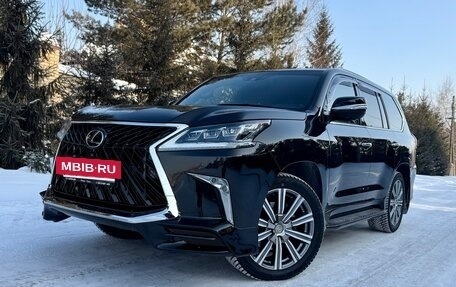 Lexus LX III, 2017 год, 8 250 000 рублей, 4 фотография