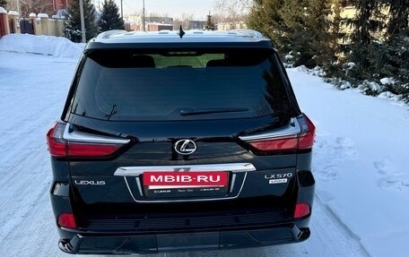 Lexus LX III, 2017 год, 8 250 000 рублей, 17 фотография