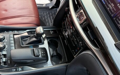Lexus LX III, 2017 год, 8 250 000 рублей, 38 фотография