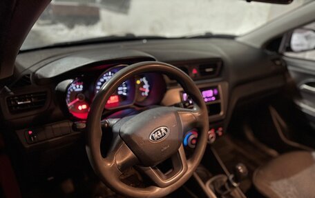 KIA Rio III рестайлинг, 2013 год, 540 000 рублей, 5 фотография