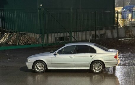 BMW 5 серия, 2003 год, 850 000 рублей, 4 фотография