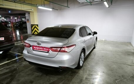 Toyota Camry, 2019 год, 3 150 000 рублей, 4 фотография