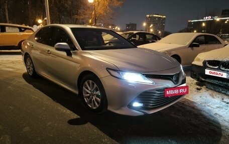 Toyota Camry, 2019 год, 3 150 000 рублей, 15 фотография
