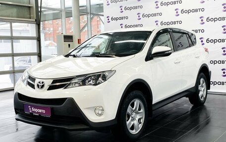 Toyota RAV4, 2014 год, 2 040 000 рублей, 2 фотография