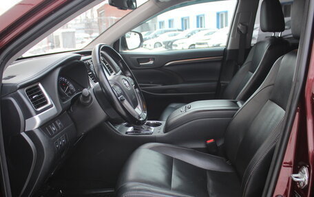 Toyota Highlander III, 2014 год, 2 570 000 рублей, 12 фотография