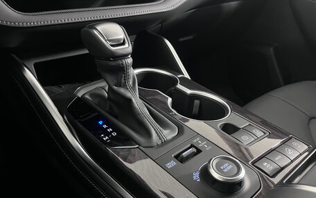 Toyota Highlander, 2025 год, 6 150 000 рублей, 14 фотография