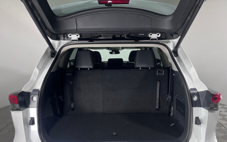 Toyota Highlander, 2025 год, 6 150 000 рублей, 22 фотография