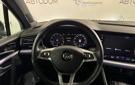 Volkswagen Touareg III, 2019 год, 5 986 000 рублей, 18 фотография