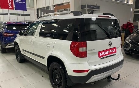 Skoda Yeti I рестайлинг, 2017 год, 1 350 000 рублей, 6 фотография