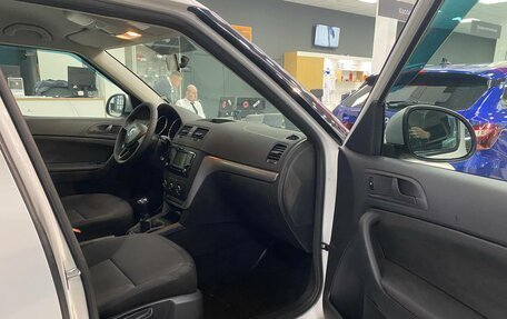 Skoda Yeti I рестайлинг, 2017 год, 1 350 000 рублей, 12 фотография