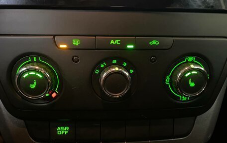 Skoda Yeti I рестайлинг, 2017 год, 1 350 000 рублей, 16 фотография