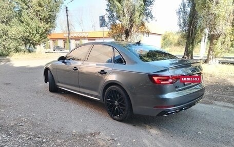 Audi A4, 2017 год, 2 350 000 рублей, 6 фотография