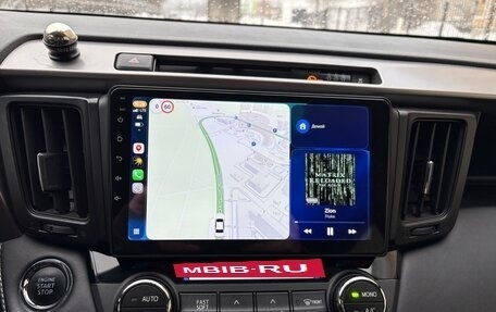 Toyota RAV4, 2019 год, 3 800 000 рублей, 19 фотография