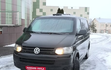 Volkswagen Transporter T5 рестайлинг, 2012 год, 1 055 600 рублей, 2 фотография