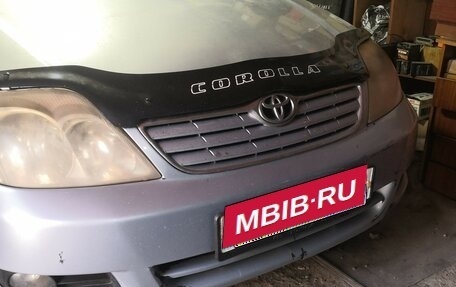 Toyota Corolla, 2004 год, 385 000 рублей, 2 фотография