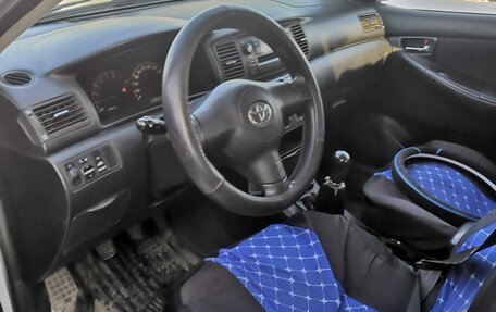 Toyota Corolla, 2004 год, 385 000 рублей, 19 фотография