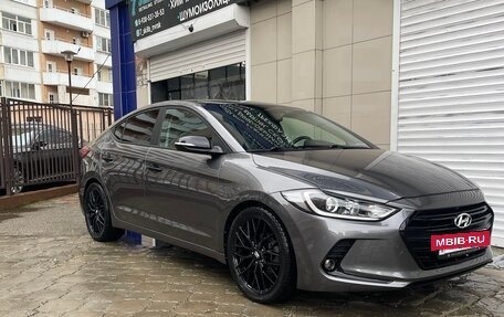 Hyundai Elantra VI рестайлинг, 2018 год, 1 850 000 рублей, 4 фотография