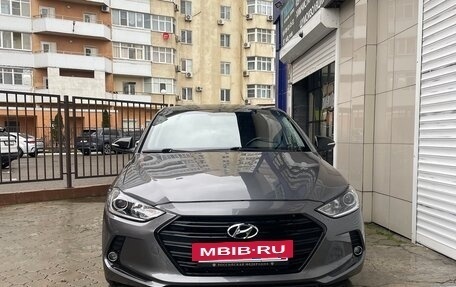 Hyundai Elantra VI рестайлинг, 2018 год, 1 850 000 рублей, 3 фотография