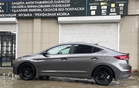 Hyundai Elantra VI рестайлинг, 2018 год, 1 850 000 рублей, 6 фотография
