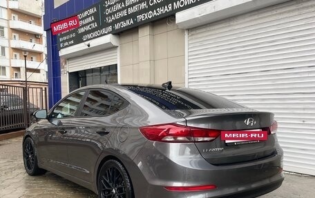 Hyundai Elantra VI рестайлинг, 2018 год, 1 850 000 рублей, 8 фотография