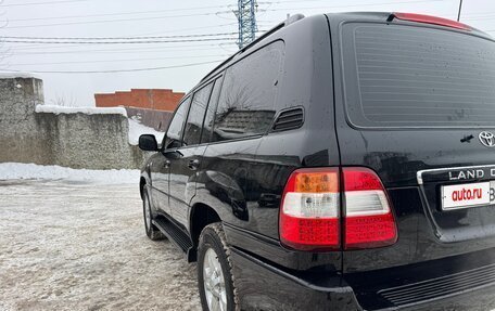 Toyota Land Cruiser 100 рестайлинг 2, 2006 год, 2 150 000 рублей, 6 фотография