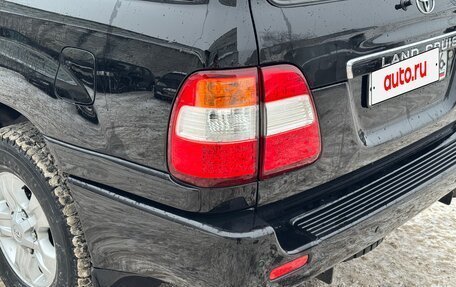 Toyota Land Cruiser 100 рестайлинг 2, 2006 год, 2 150 000 рублей, 8 фотография