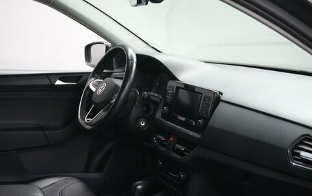 Volkswagen Polo VI (EU Market), 2021 год, 1 702 000 рублей, 12 фотография