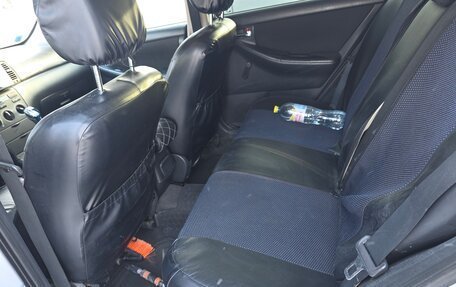 Toyota Corolla, 2005 год, 625 000 рублей, 8 фотография