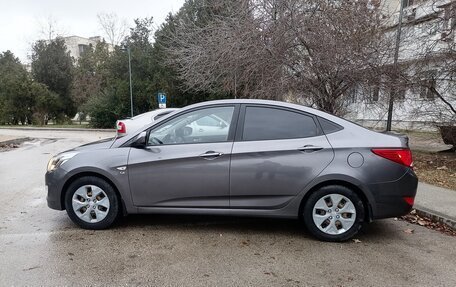 Hyundai Solaris II рестайлинг, 2015 год, 799 000 рублей, 2 фотография