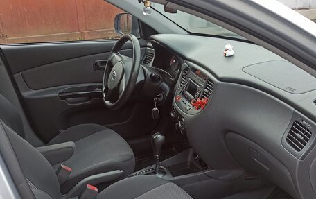 KIA Rio II, 2011 год, 570 000 рублей, 7 фотография