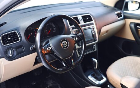 Volkswagen Polo VI (EU Market), 2017 год, 1 200 000 рублей, 9 фотография