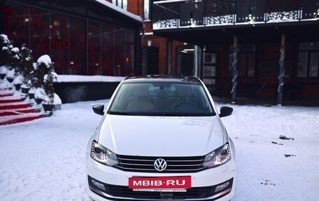 Volkswagen Polo VI (EU Market), 2017 год, 1 200 000 рублей, 2 фотография