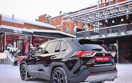 Toyota RAV4, 2020 год, 3 400 000 рублей, 7 фотография