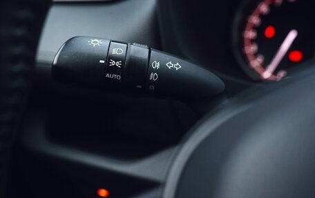 Toyota RAV4, 2020 год, 3 400 000 рублей, 16 фотография