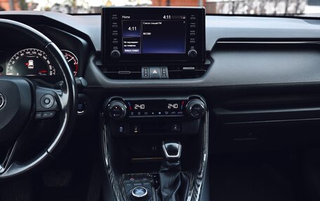 Toyota RAV4, 2020 год, 3 400 000 рублей, 19 фотография