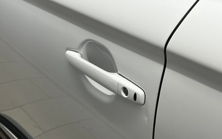 Mitsubishi Outlander III рестайлинг 3, 2019 год, 1 999 000 рублей, 7 фотография