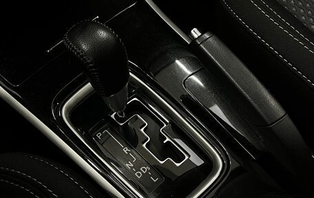 Mitsubishi Outlander III рестайлинг 3, 2019 год, 1 999 000 рублей, 23 фотография