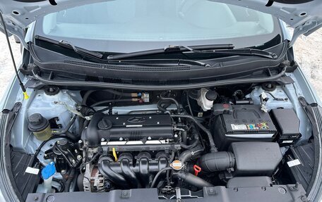 Hyundai Solaris II рестайлинг, 2012 год, 865 000 рублей, 23 фотография