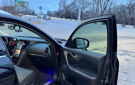 Infiniti FX II, 2009 год, 1 850 000 рублей, 23 фотография