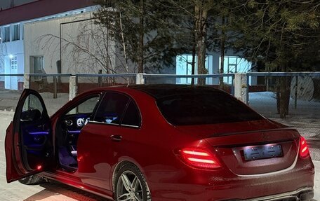 Mercedes-Benz E-Класс, 2016 год, 2 650 000 рублей, 2 фотография