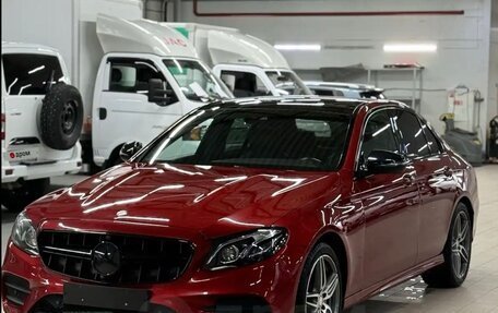 Mercedes-Benz E-Класс, 2016 год, 2 650 000 рублей, 5 фотография