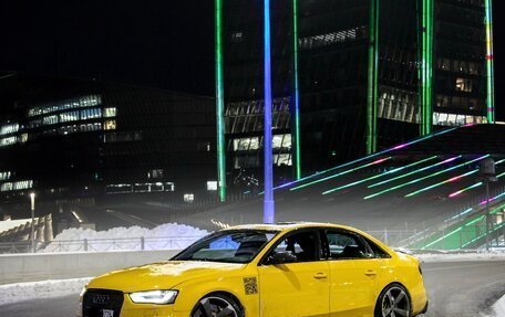 Audi A4, 2012 год, 2 600 000 рублей, 17 фотография