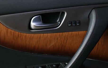 Infiniti QX70, 2015 год, 1 849 000 рублей, 10 фотография