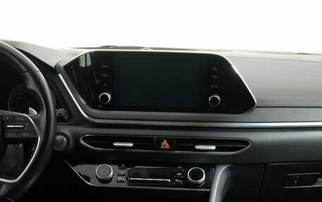 Hyundai Sonata VIII, 2020 год, 2 350 000 рублей, 13 фотография