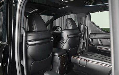 Toyota Alphard III, 2019 год, 4 398 000 рублей, 13 фотография